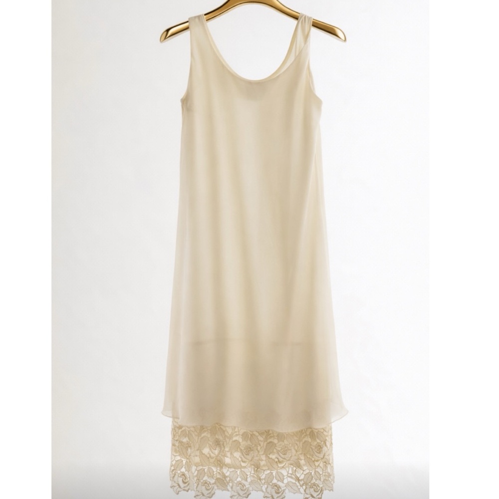 Elegant Cream Lace Hem Dress